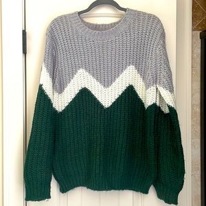 Poem & Thread size M sweater